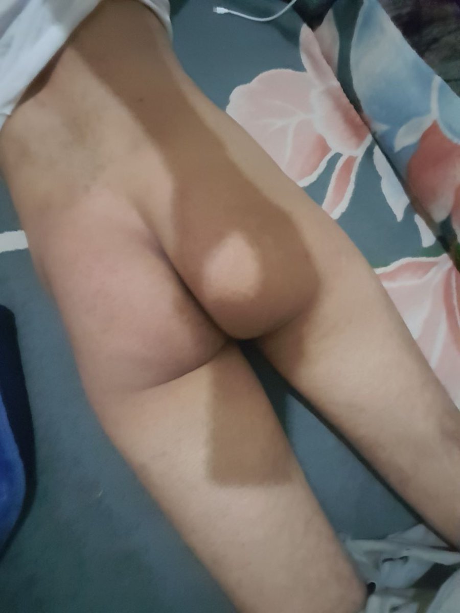 من بصنعاء معيد 
محمد الريمي بصنعاء وعمري خمسه و ثلاثين سنه طويل أبيض نفسي صديق بصنعاء عنده مكان وسري وكتوم وبن ناس أحب الفحسسه وأمص زبه بس بدون دخال من يوعدني
وهذا رقمي تلجرام 774221729