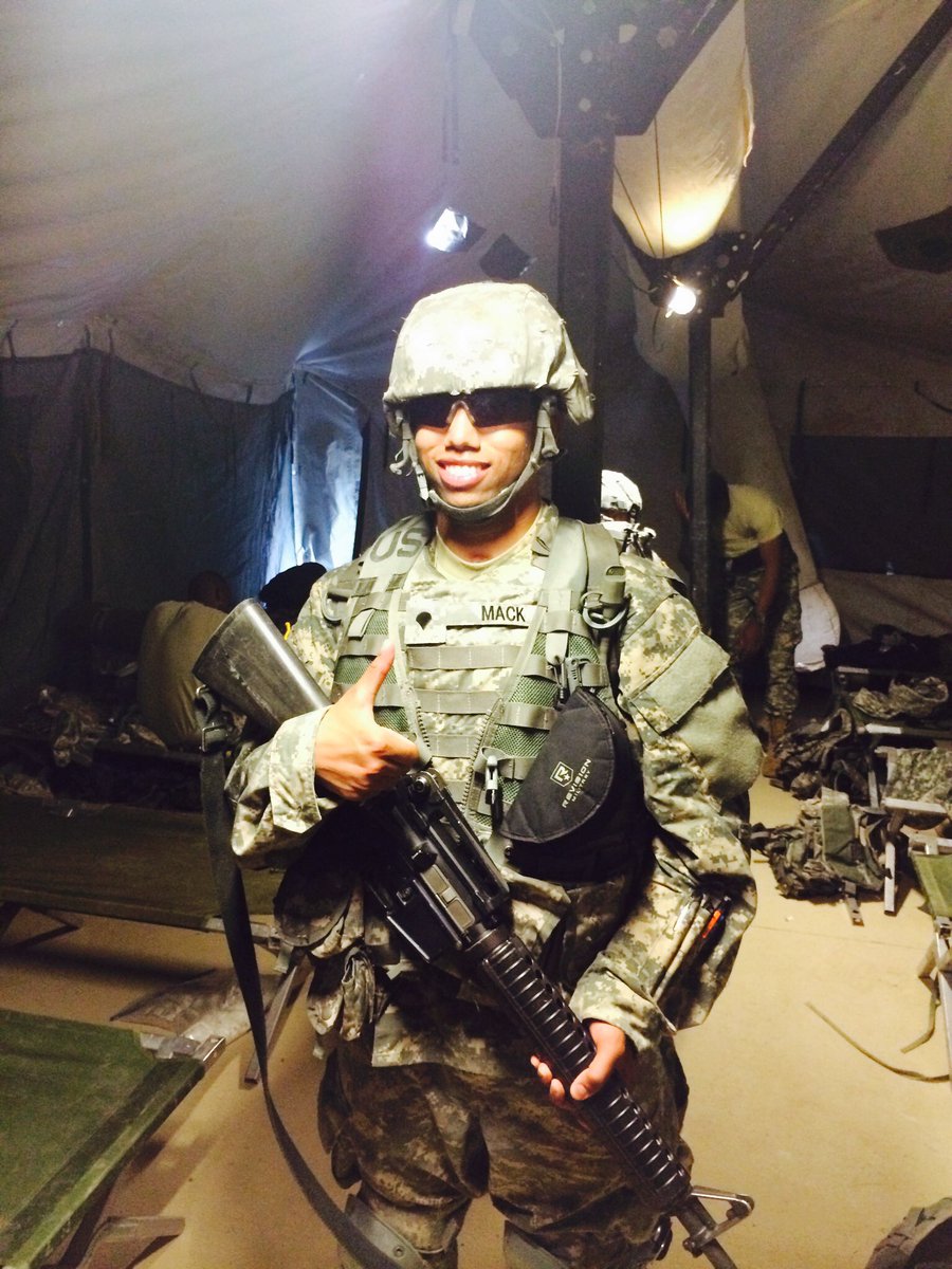 kanovimack's tweet photo. #ThrowbackThursday #USAR #ftjackson #ftlee I gracefully served my country for 11 years. I Say HOOAHHHHH #ussolider #armystrong https://t.co/g7YYCtKtoI