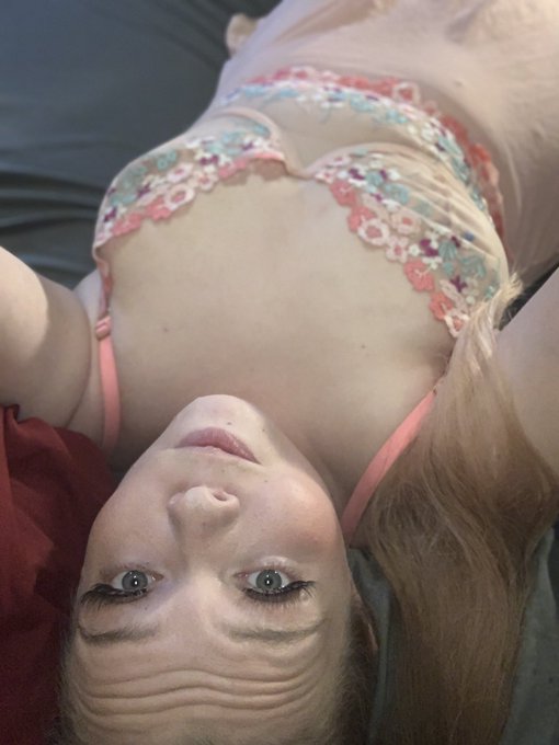 $10 -5 min calls , $15 snap sessions and $10 Dropbox folders !! Cum and play with me on snap goldsadie22<a href="/tag/sellingcontent"class="tags"><span>#sellingcontent</span></a><a href="/tag/buyingcontent"class="tags"><span>#buyingcontent</span></a>