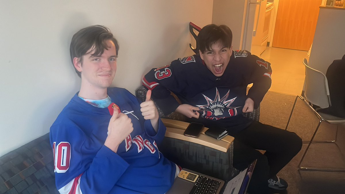 RANGERS TAKE GAME 2 RAHHH