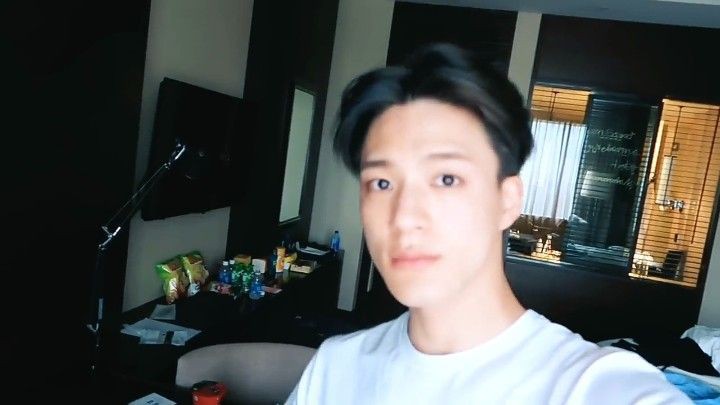 LJN_O00's tweet photo. ssup!! let's be friend, or #moots, help rt/like thanks. 
#roleplayeraccount #roleplayer #roleplay @LPM_RolePlayer @LpmPromote @LpmRoleplayer https://t.co/YRr3NdABlB