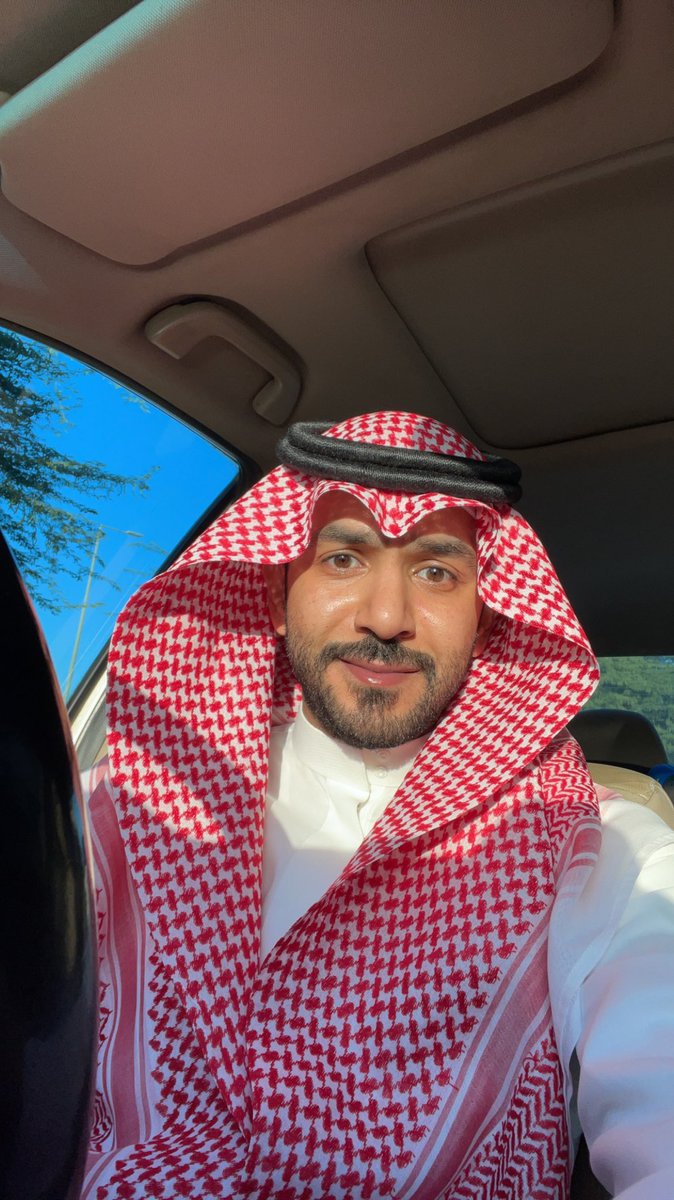 nasserazize's tweet photo. عيدكم مبارك وكل عام وأنتم بخير🌹🌹 https://t.co/kfJvUhhOic