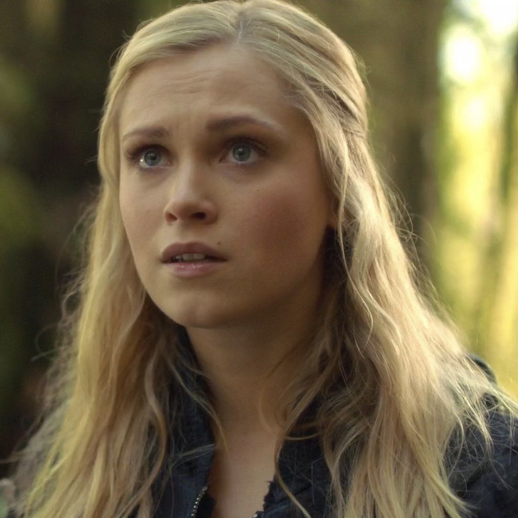 m on Twitter: &ldquo;clarke or lexa?&rdquo;