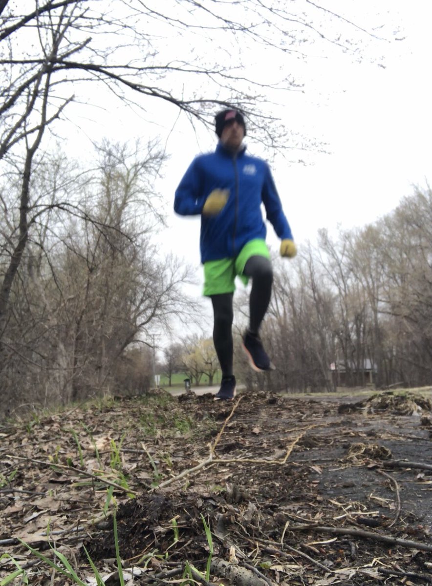 stupidtrumpers's tweet photo. Throwback Thursday to 2009 a @GrandmasMara moment near the finish line ! 4 mile run tonight the ice is off the lake ! Yeah ! #mn #runmn #runnerproblem #grandmasmarathon #fit #marathon #Throwback https://t.co/2lU6PkqIzw