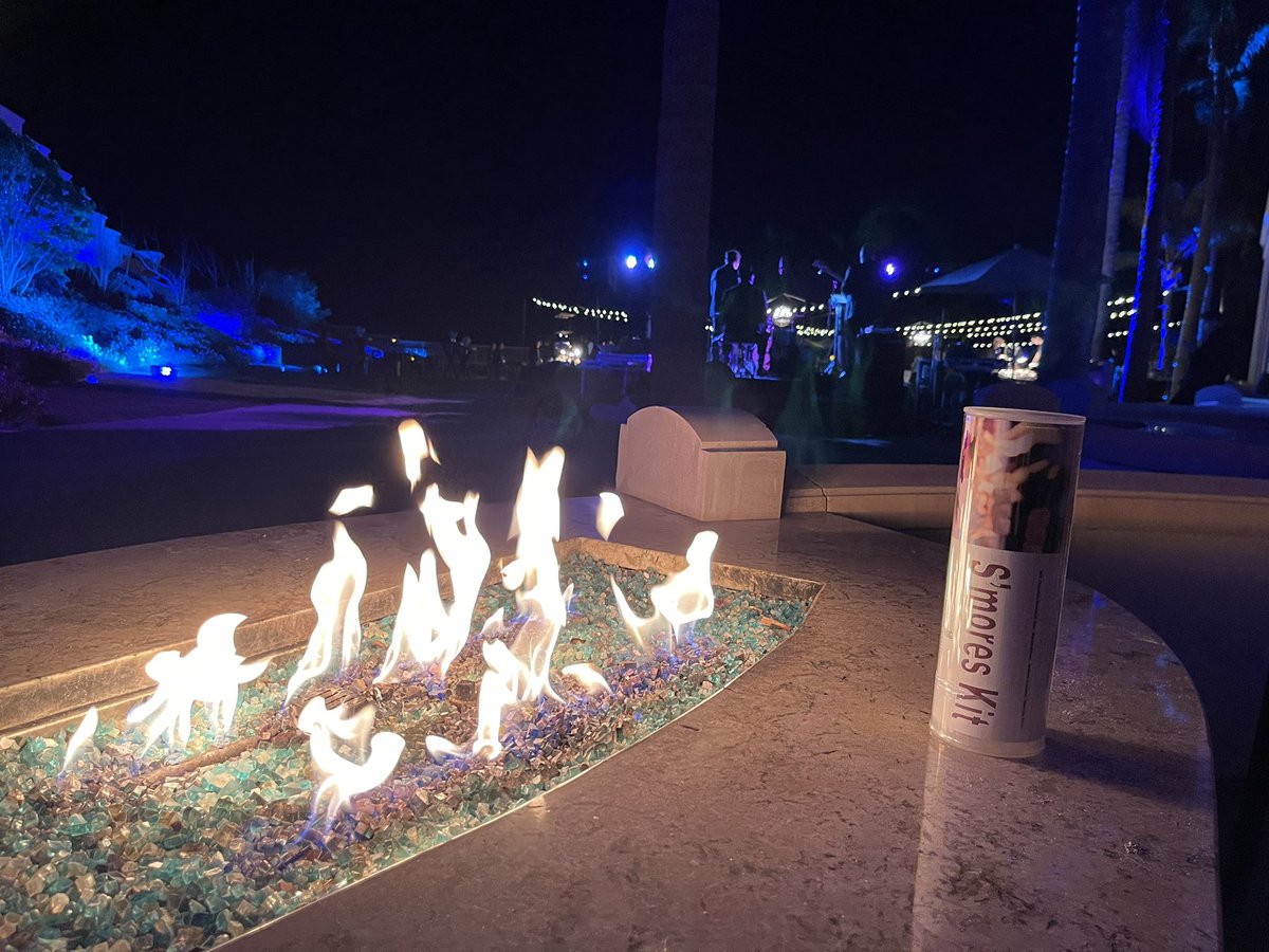 To all hotels looking to step it up. A fire pit on your balcony is solid-s’mores kit is next level. Makes up for the band outside your window when you are considering early bedtime. It’s only 8:30 PM PDT but I have travel+conference sleep loss issues. It’s inbox w/ fire pit time!