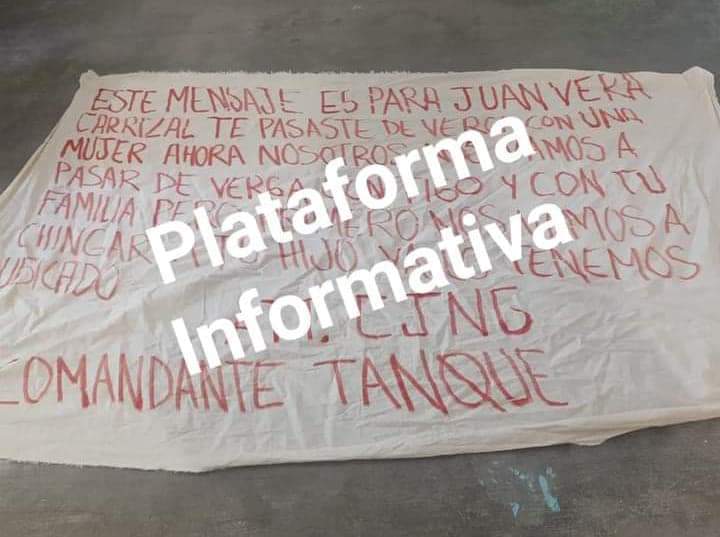 LocutorAlejo's tweet photo. Personas Desaparecidas en México se pronuncian en contra del linchamiento mediático que han sufrido las mujeres integrantes de la familia de @CarrizalVera
Por parte de la delincuencia organizada, sin deberla ni temerla @FISCALIA_GobOax
@salomonj
https://t.co/zzFKbjRqD6 https://t.co/VGTtxV8ePY