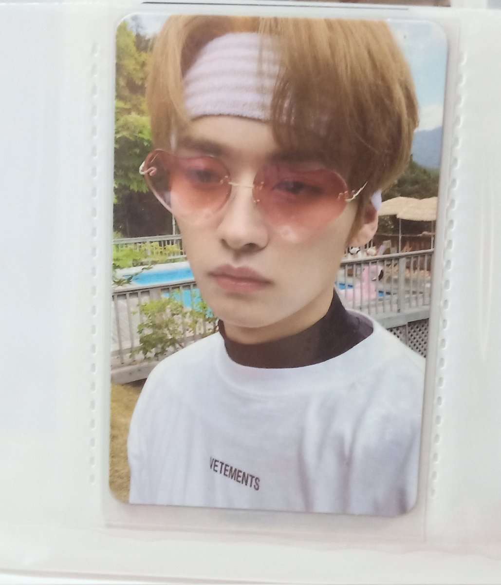 klabph_'s tweet photo. WTS/LFB

STRAY KIDS Lee Know album pcs
- Php 500 set
- Onhand
- Mint condition (will dm videos if interested)

Shopee co or lalamove/grab
Gcash MOP, no COD.
#StrayKids #LeeKnow https://t.co/lGXTb2KCh2