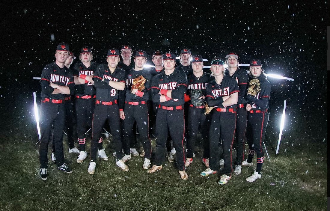 RaiderNationHHS's tweet photo. THIS FRIDAY, 4/21, we will be coming out to HHS to watch our baseball team take on Jacobs at 4:30‼️The boys will need all of our support, and we cannot wait to see everyone here! Let’s #thanksjacobs again! THEME: RED OUT 🔴🔴 📸creds: @hhsrrh https://t.co/tdWJGiMyJW