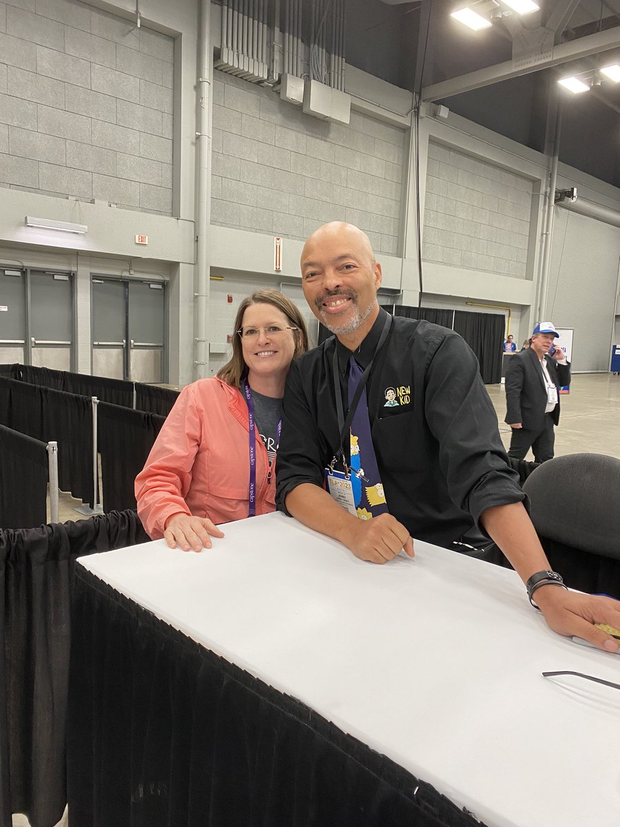 Mary Hernandez tweet media