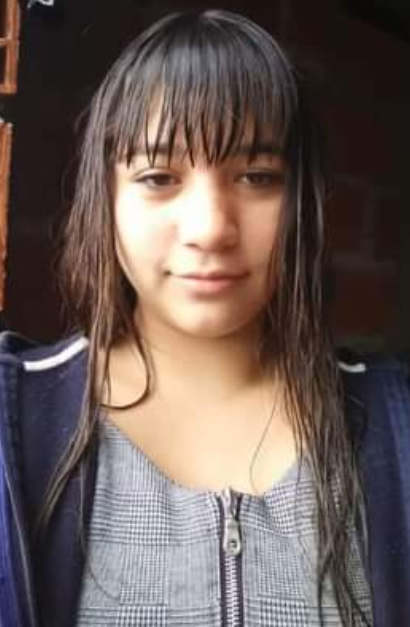 desaparecidaorg's tweet photo. Kiara Bañay tiene 14 años, desapareció el 21/4 en #Moreno, provincia de Buenos Aires. Estatura 1,65. Vestía campera azul, pantalón jean azul y zapatillas blancas. Se hizo la denuncia. Por favor compartir, y si la ven avisar #URGENTE  a la policía local, o al ☎ 911

#BuenosAires https://t.co/3PFUhmkAde