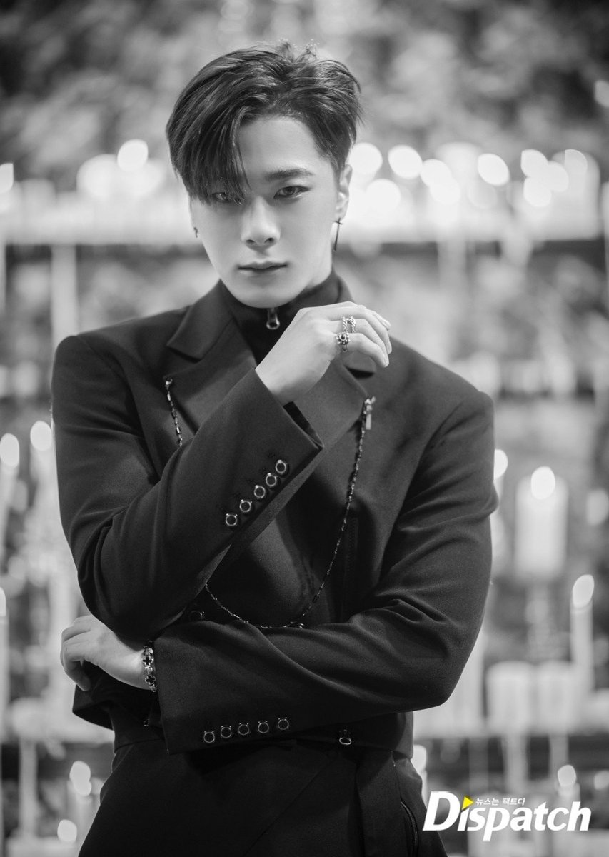 D_nyannya's tweet image. عکس ماهمو سیاه سفید نکنید:)
برق چشماشو از من دریغ نکنید