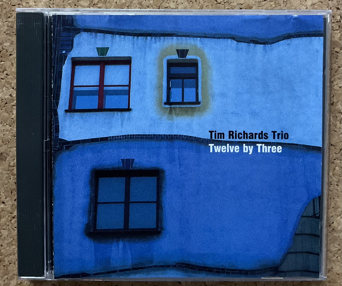 takanomasajazz's tweet photo. 今日のランチ音楽はPiano のTim Richards Trioのアルバム「Twelve by Three」🎹🎶　名曲バラードWhen Sunny Gets Blue 、Piano Trio編成でのManteca😊が聴ける。#TimRichards https://t.co/vMFZk6xLbz