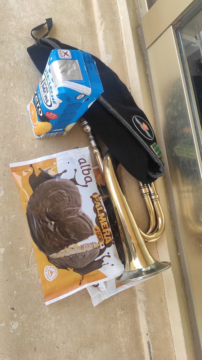 javitete82's tweet photo. Bien de viernes !!! 🫡#turuta #cornetin #atentoslosmilypico https://t.co/OUfszV99VJ
