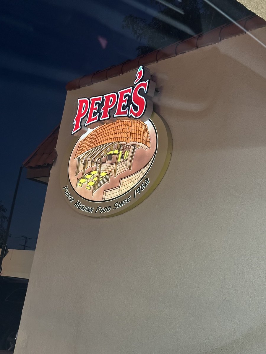 Chef_Jay's tweet image. It’s Not Tuesday???

I had tacos anyway…

#TacosForever

#pepesfinestmexicanfood