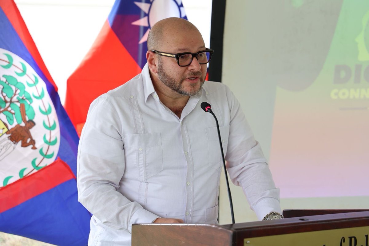 Bridging the Digital Divide! Another Digital Connect Center opened in pursuance of Belize’s National Digital Agenda and in partnership with the Embassy of China (Taiwan). Providing access to our rural communities.