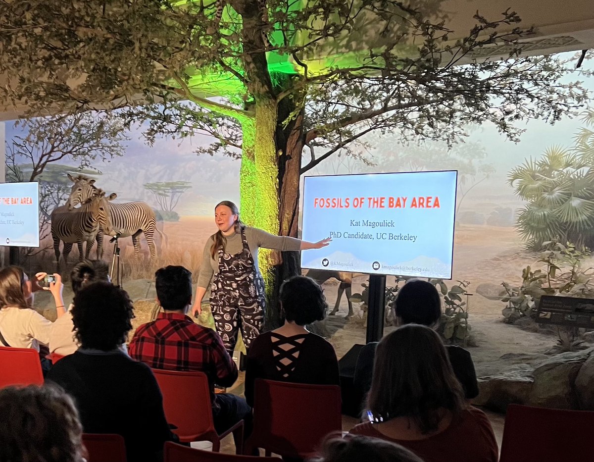 TannerPaleo's tweet photo. Great talk on local fossils by my friend and lab twin ⁦@KMagoulick⁩ at ⁦@calacademy⁩ Nightlife! 🔥 #stoned https://t.co/BD7KX5Zpfy
