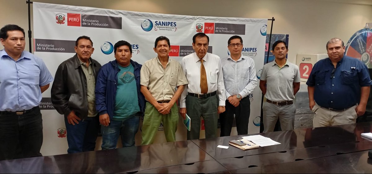 ANEPAP's tweet photo. Presidente de ANEPAP José Luis Bernuy, sostuvo reunión con el  Presidente Ejecutivo de SANIPES Ing. Víctor Haro y sus funcionarios, con dirigentes del Gremio de pescadores artesanales  ABUSAREX de Quilca, Juan Márquez y Marco Alca, y el Presidente de CAMPRODEN Jorge Rodríguez. https://t.co/jdJHNxXHvy