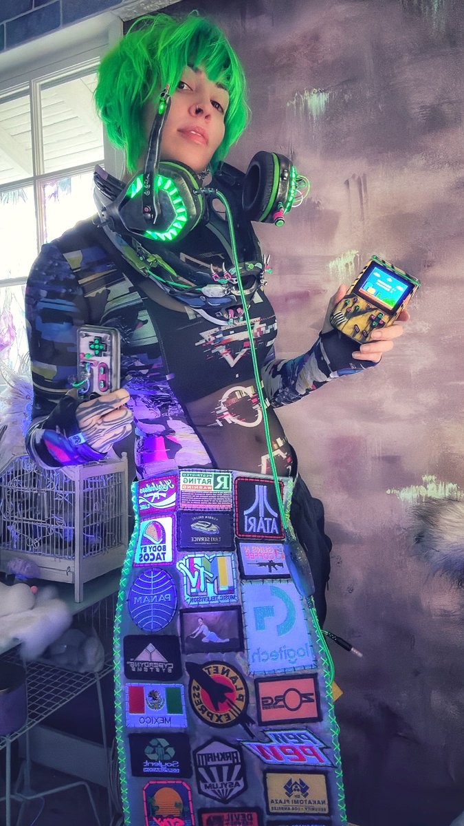 VividVivka's tweet photo. Say hello to 💚LimeWire💚, your #1 dystopian streamer to the literal stars! 
(this is my original character for @NeotropolisHQ)

I’m uploading a 30min video about her, some lore, my jokes, and all about my crafts to my site! This isnt even the full kit. https://t.co/PqivHA8gWe