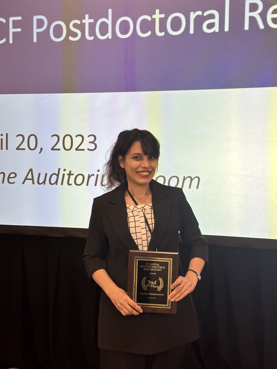 SaharBorna's tweet photo. Annnndddd we won!
2nd best poster presentation award!
Thank you @MayoMrfa!
@MayoClinic @MayoClinicPRS
#plasticsurgery #hand_surgery #surgery https://t.co/XZeanEAFns