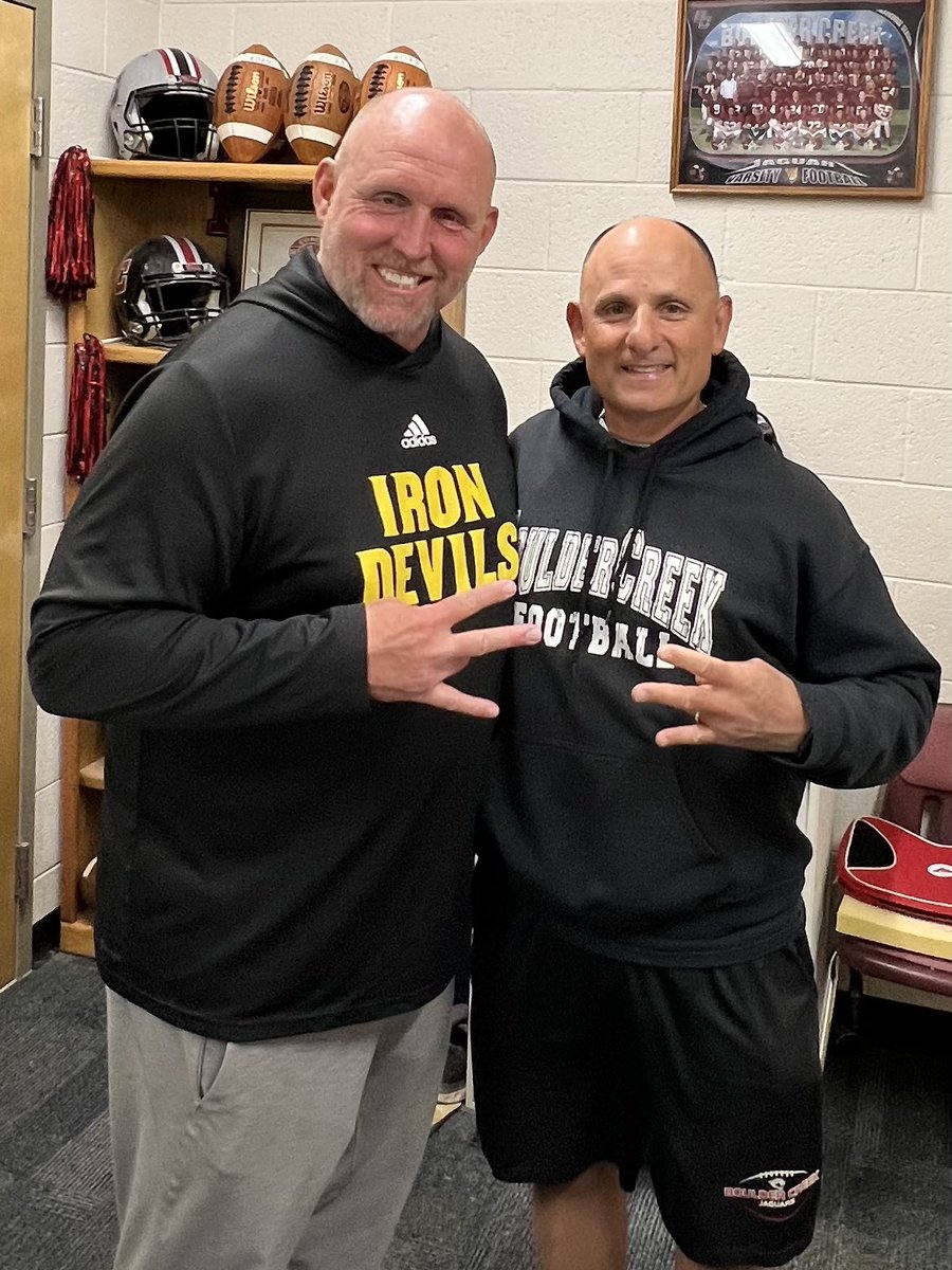 BCJagsFootball's tweet image. Great to have @RagleCharlie and @ASUFootball at Boulder today to visit coaches and players. #howboutthosejaguars