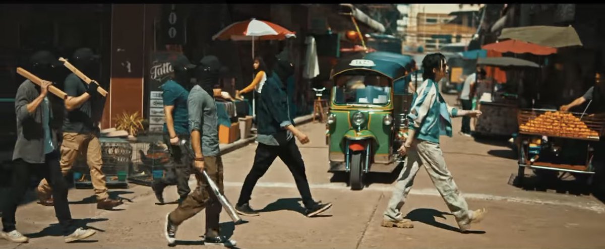 มึงเฮียตั้งใจเลือกประเทศไทยแบบ 100% อ่ะ เฮียตั้งใจทำคอนเซปนี้ที่ประเทศไทยเท่านั้น โอ๊ยมี่ไทยมึงสวยมาก 💁🏻‍♀️💜

#Haegeum #D_DAY #AgustD_DDAY #AgustD #SUGA #해금