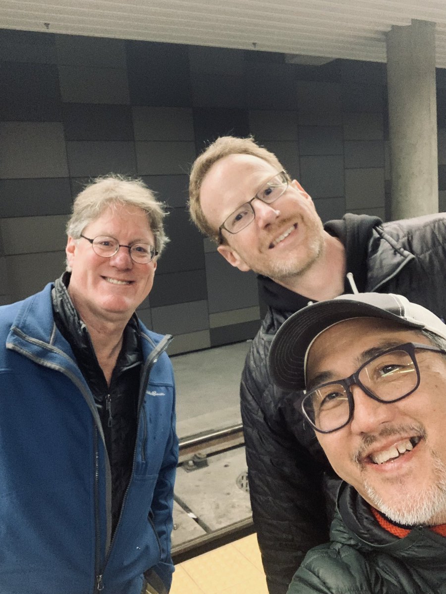 pkeum's tweet photo. Our keynote speaker Paul with “mr JTS” Martin before @cugosorg  #springfling2023 at LINK platform after pre-conference gathering. Hope to see you all at UW Seattle campus Friday morning. 👍 https://t.co/GC8mvlfXP0