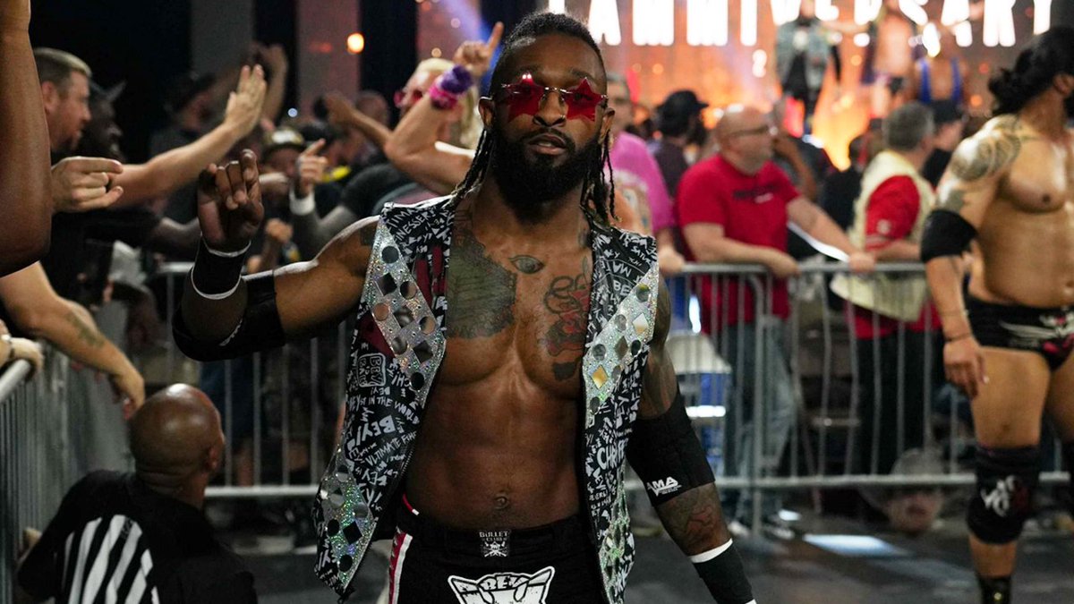 TheRingOfImpact's tweet photo. With this new deal, this makes @TheAxelBlack the highest paid wrestler in TROI's history. https://t.co/KD0pLXlEh8