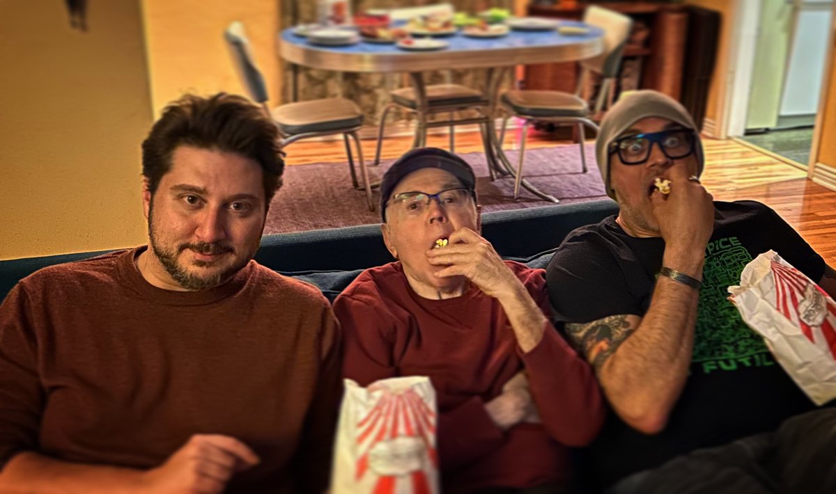 TerryMatalas's tweet photo. Honestly, the best way to watch the finale is with Chekov and Shaw. #StarTrekPicard https://t.co/Zw01fqUEHM