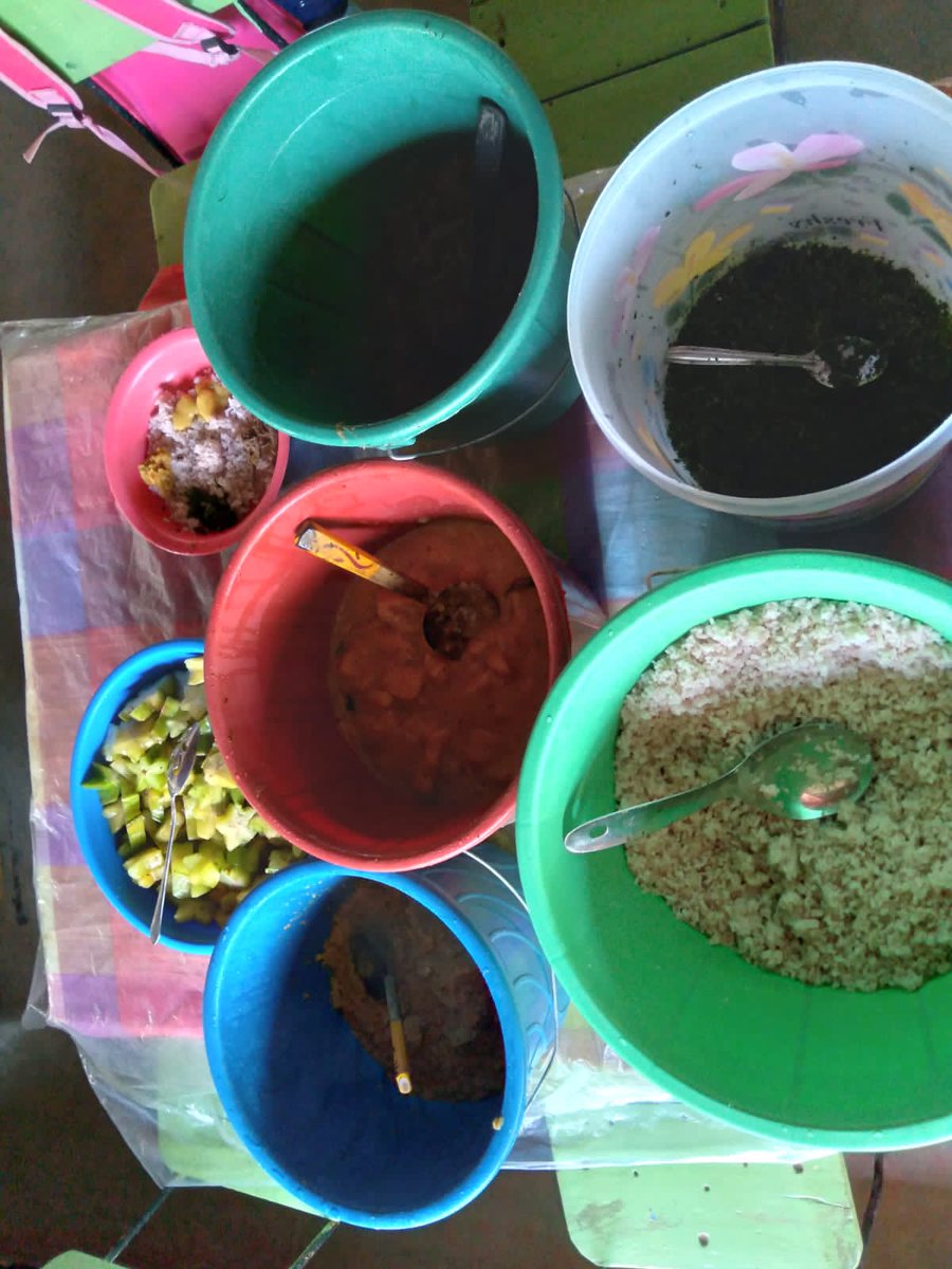 AffinityLk's tweet photo. Todays meals are dedicated to all those harmed by the horrific #EasterAttackLK which only adds to the suffering long endured by so many in Sri Lanka, especially children.
#AffinityLK meal project.
Primary School, Baduraliya: 141 Meals
#AffinityFoundation #CommunityKitchenLK https://t.co/UVxX3OOMZD