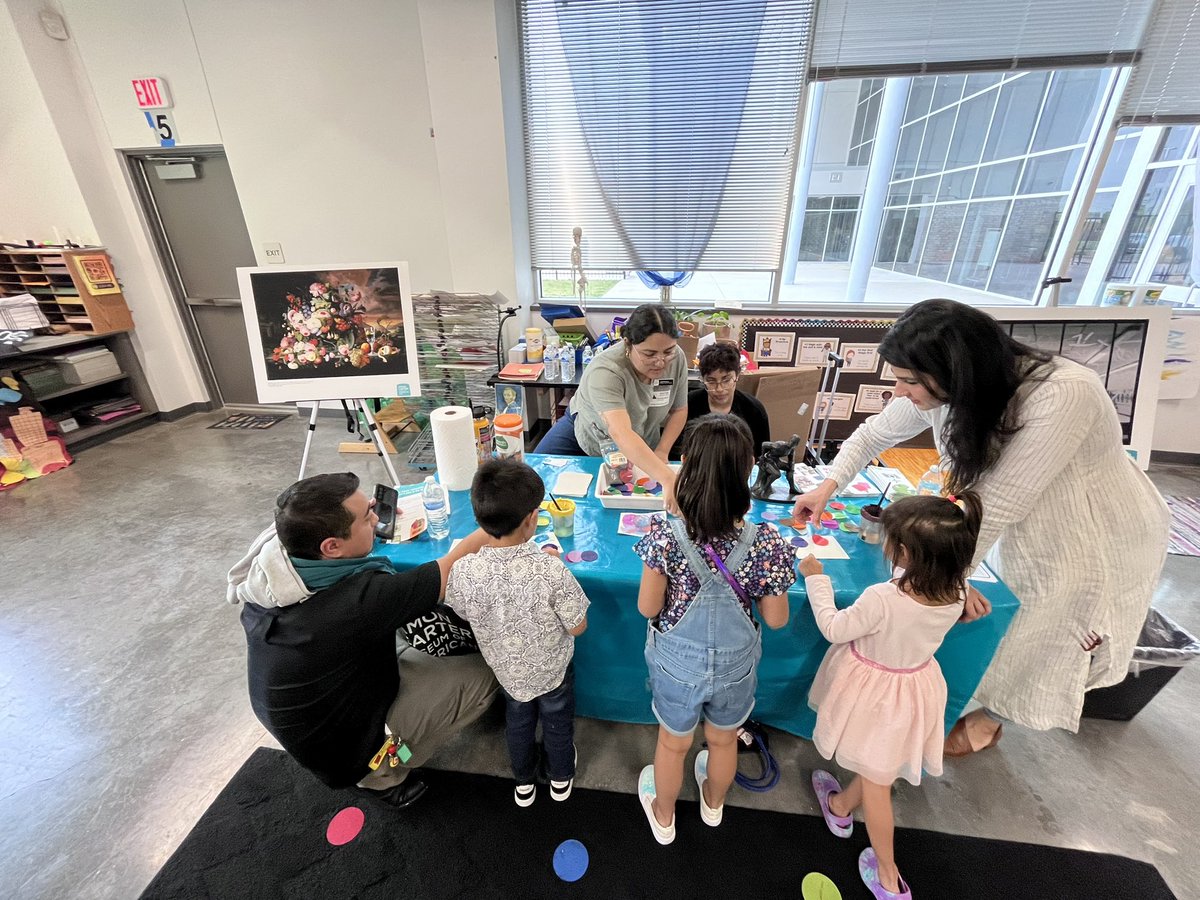 Miss Crounse - Art Teacher tweet media