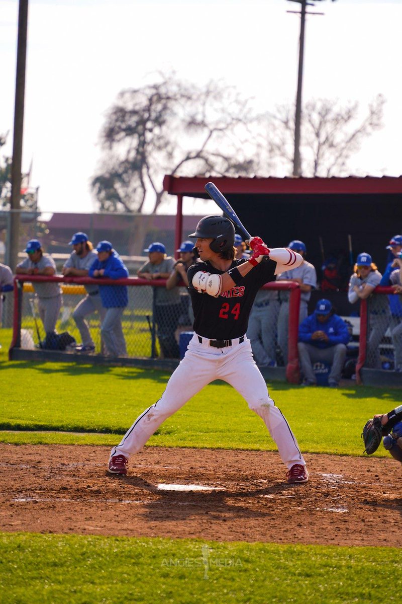 PCPirateBeisbol's tweet photo. Congrats to sophomore OF @Levihall760 on his commitment to @VULions! We couldnt be happier for him and can't wait to see  him play for coach Rob Pegg and the Lions. #gopirates https://t.co/zkgqFNWKWk