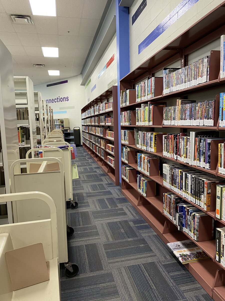 BookInfoo's tweet photo. Libraries are ❤️ https://t.co/TYrzZsNokl