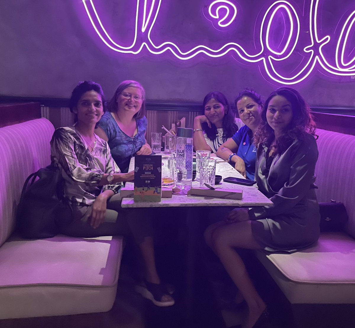 99sIndiaSection's tweet photo. When there’s a sister from @TheNinetyNines in town, we  have to definitely meet up. 👩‍✈️✈️👩‍✈️🚁 😊
Such a lovely evening with #TinaHartlaub from the #Wisconsin chapter, #NorthCentralSection #CargoPilots #HeloPilots #AirlinePilots #GliderPilots #Scholarships https://t.co/z18nk3yUIL