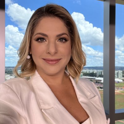 Daniela Lima on Twitter: “#NovaFotoDePerfil”