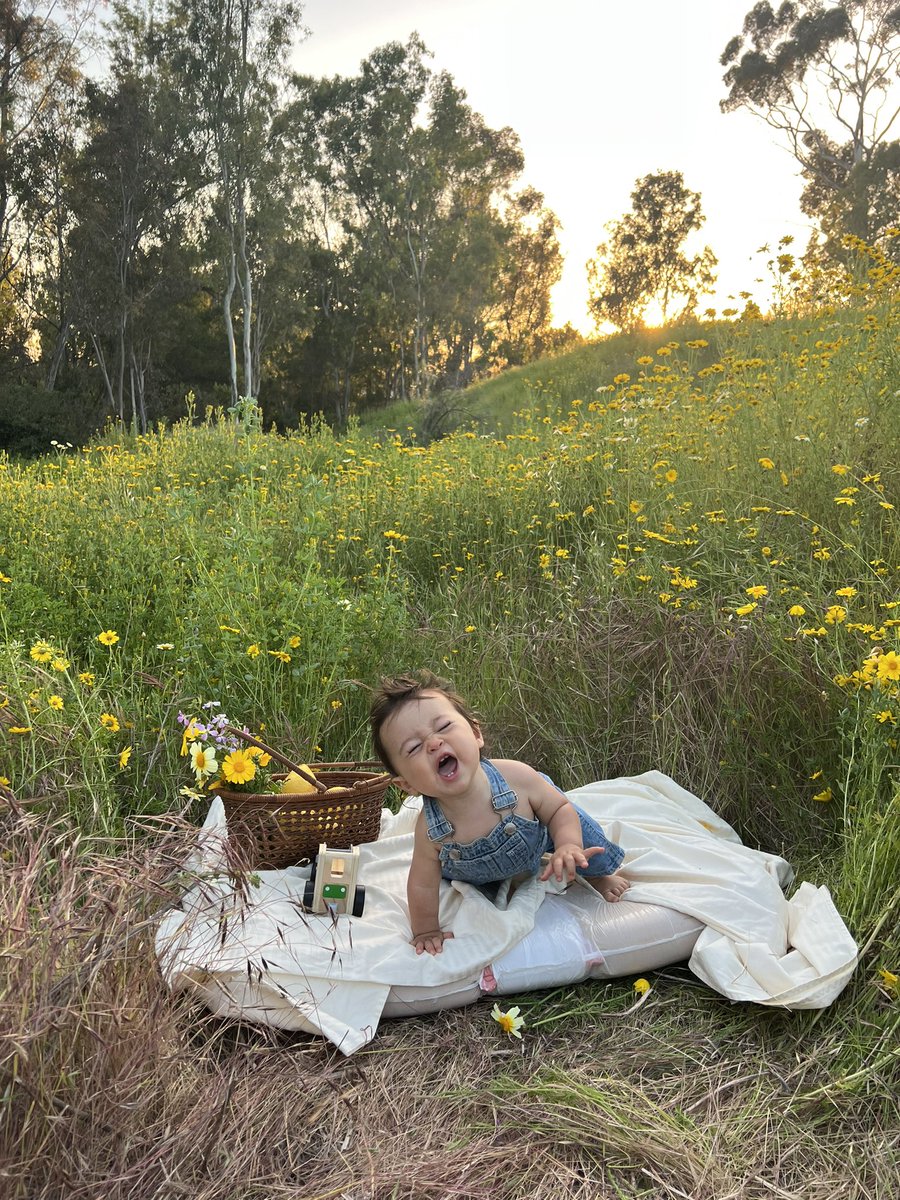 stephgmz_'s tweet photo. we love dreamy days 👼🏼☁️🤍💫 https://t.co/S7YROxwxrl