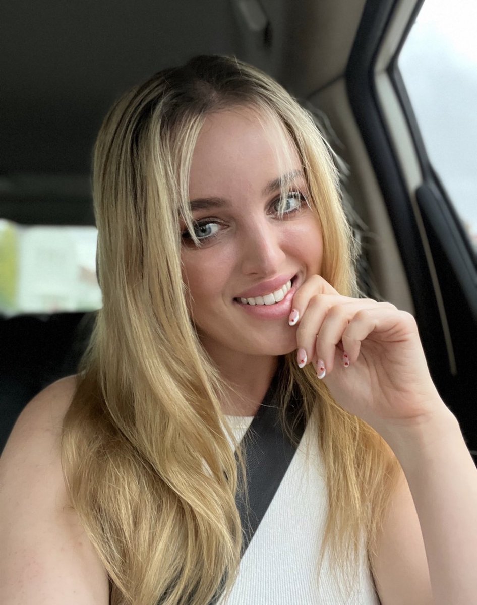 I feel like a pretty butterfly ❤️😍🦋