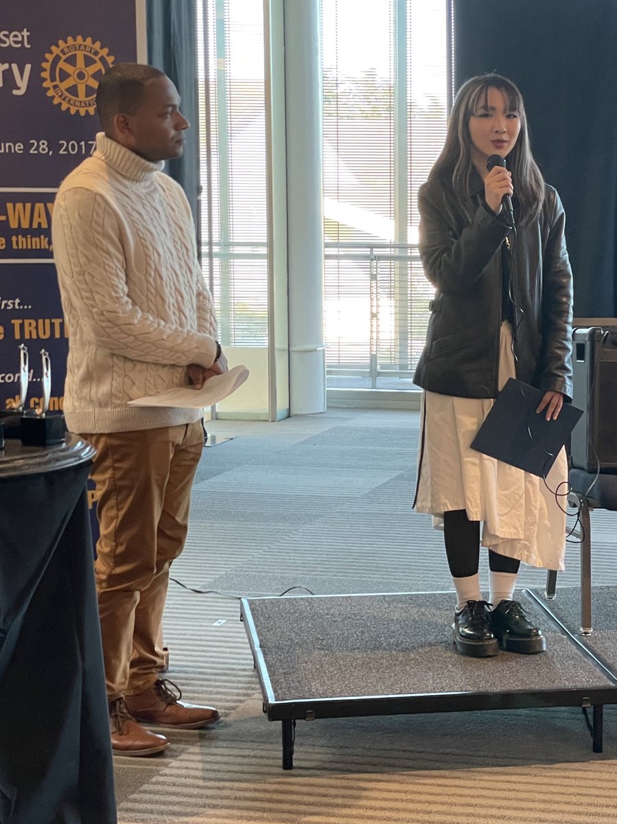 SalinasHighCTV's tweet photo. SHS and @AIMMentalHealth Design Challenge Poster Comp. thanks @tyller4monterey for supporting our young artists!
👀SHS Graphic Designer WINS International Best of Show
1st Place Graphic Design (SHS)
3rd Place Traditional (SHS) MANY hon. mentions!🤘🏽🤠🤘🏽
SHS Artists do it again!! https://t.co/fEsTnhE9zx