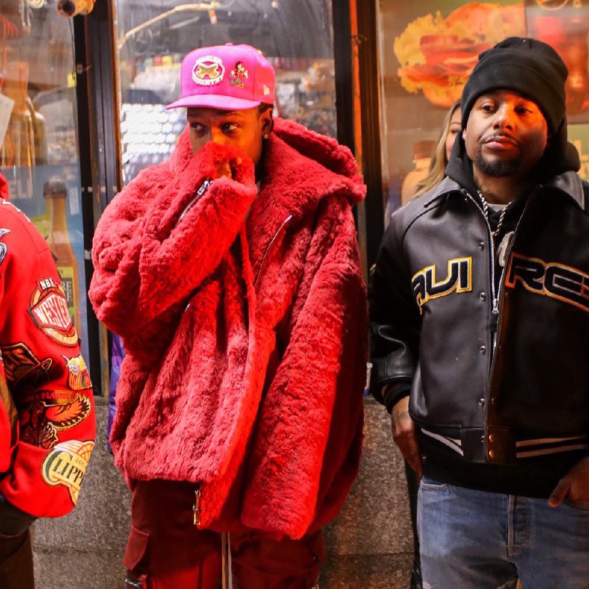 asaprockytv_'s tweet photo. THE GOD HOUR
#asapant #asaprocky #asapmob #ygaddie https://t.co/DZ1PovFNNw