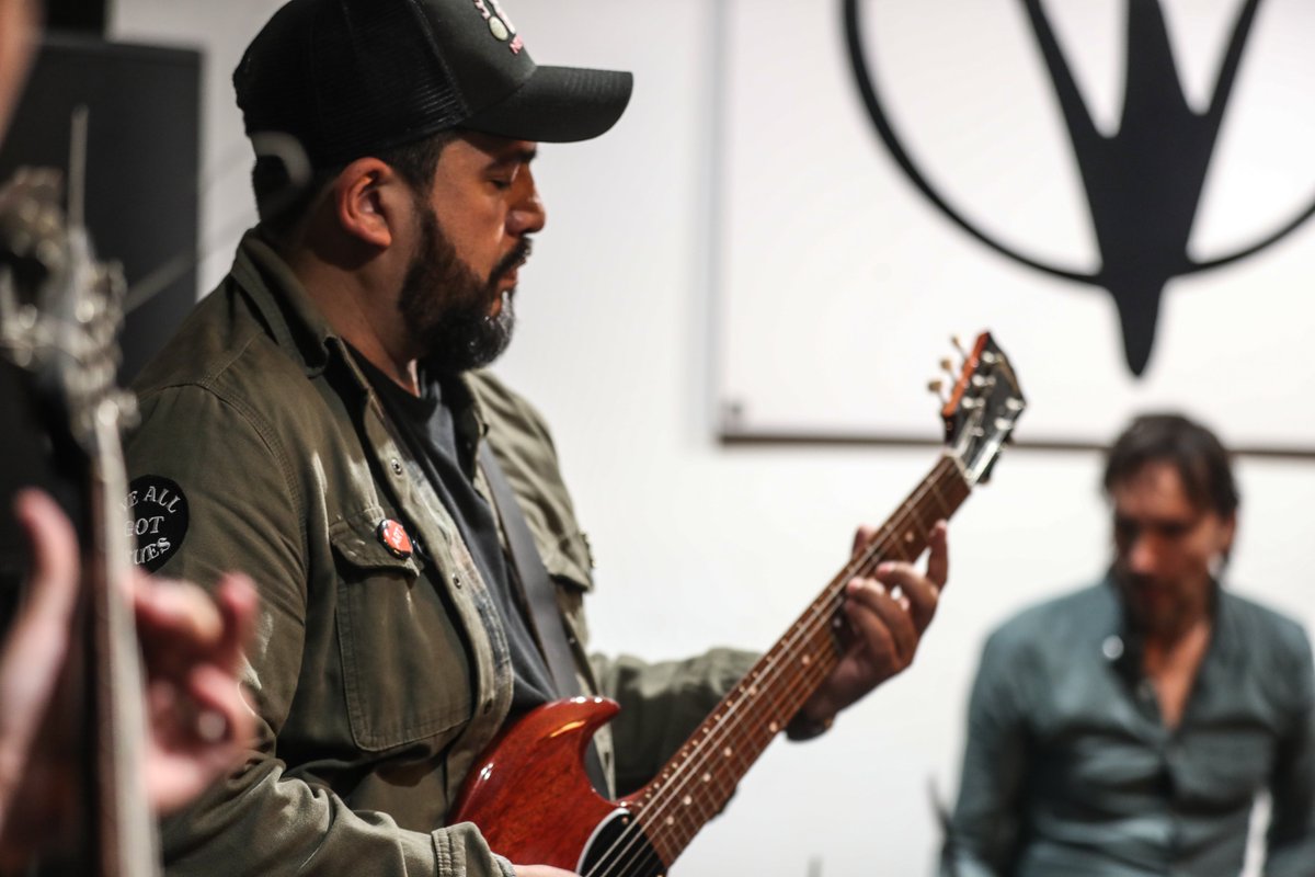 KenethCruz's tweet photo. Durante el primer ensayo en el que se reunieron algunos exintegrantes, la actividad estuvo rodeada de música, anécdotas y buena vibra. https://t.co/yu5ty5eiDi