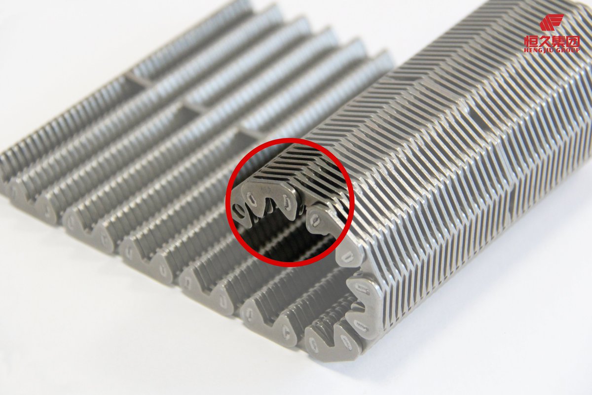 hengjiuchains's tweet image. In order to reduce the wear of the pin end and equipment parts during #operation, #HengjiuGroup has developed a #silentchain with #laserwelding at the pin end or a #protectivecap structure to make the chain run #reliably and improve the #servicelife #effectively.