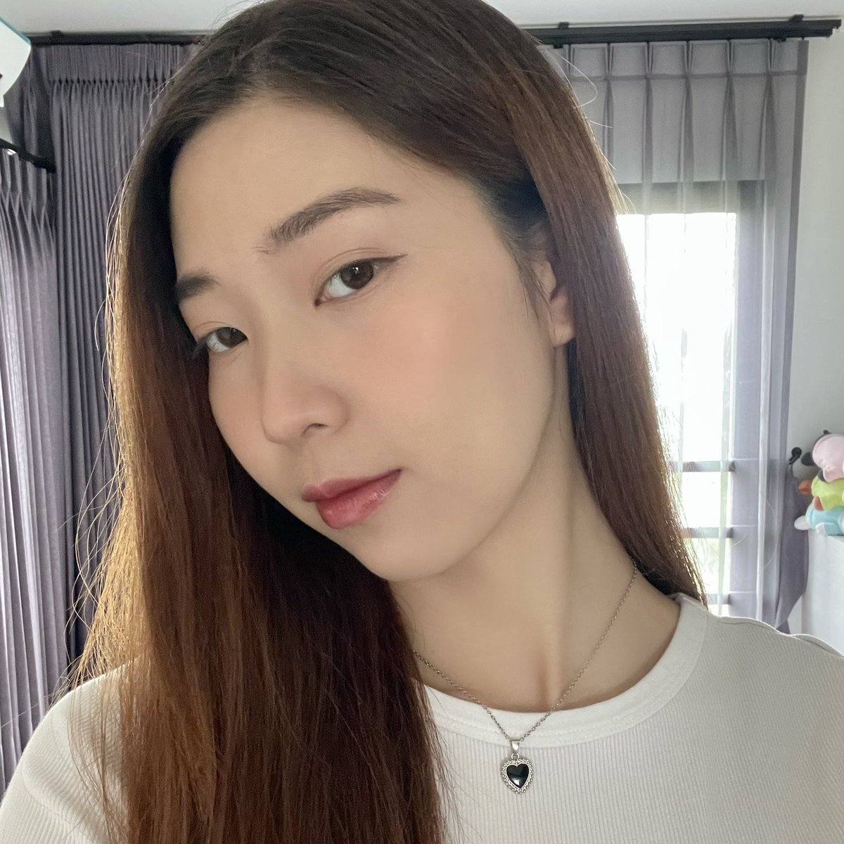pearseprem's tweet photo. favorite item ช่วงนี้ต้องยกให้คลีนซิ่งเพียวริจริงๆ นอกจากใช้ทำความสะอาดผิวได้ดีหลังเช็ดเครื่องสำอางแล้ว ที่ชอบอีกอย่างคือกลิ่นหอมมาก เหมือนได้ทำสปาผิวที่บ้าน 🤍 หลังจากใช้มาสักพัก ผิวดูแข็งแรงขึ้น เวลาใช้รู้สึกผิวสะอาดขึ้นจากเดิมมาก คือดี #ใช้จริงรีวิวจริง #ใช้ดีบอกต่อ https://t.co/8XbmPW19g1