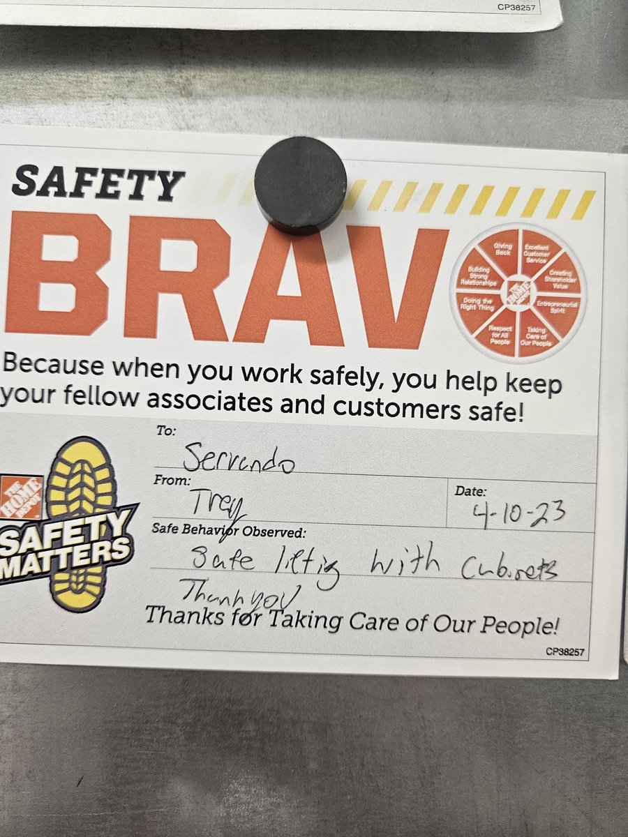 3510Infocus's tweet photo. Just some of our Safety Bravos 
#SafetyTakesEveryone
#SafetyBravos https://t.co/MEg5zg1FpT