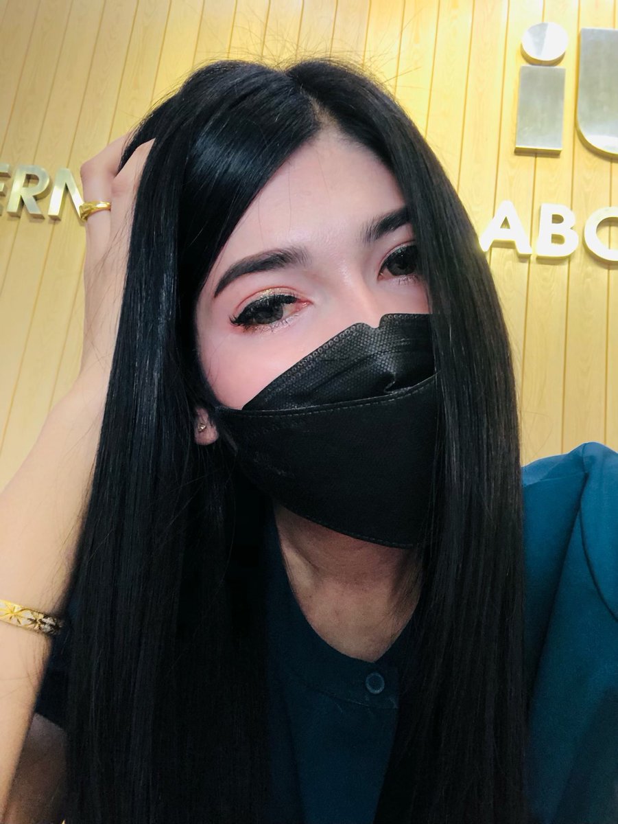 sonblueice1's tweet photo. บางคนถามว่า "ตกนรกไปแล้วจะเจออะไร" ก็ตอบได้เลยว่า "เจอกันนะ" #แคปชั่นกวนๆ #แคปชั่น https://t.co/C0masrImGE