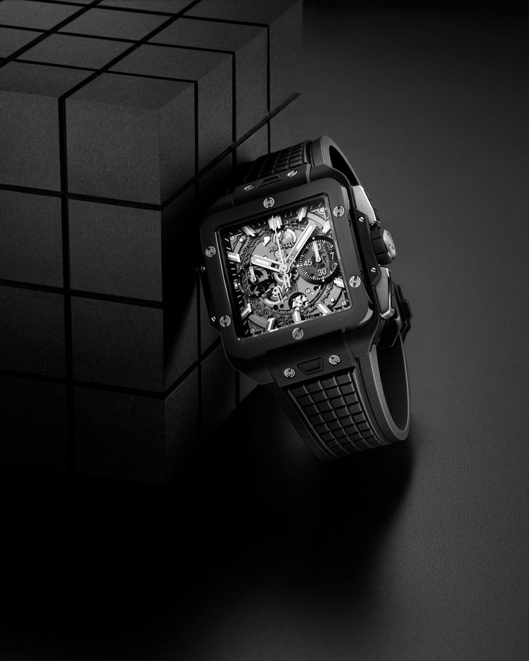 WorldsFinestSA's tweet photo. Unlock the magic of the Hublot's #SquareBangUnico Black Magic with the newest ceramic edition! Expertly crafted with a sleek black ceramic design and a flyback chronograph calibre, this watch showcases the brand's mastery of
materials. #Hublot https://t.co/N5sY1uEvec