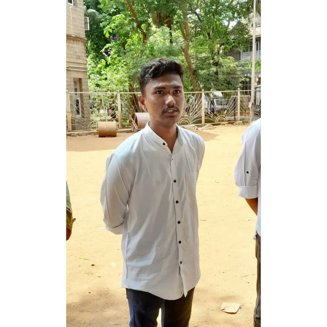 ABVPParel's tweet photo. महाविद्यालय परिसर प्रमुख शुभम पवार, नगर कार्यकारिणी सदस्य अमय सोनार, गीत देसाई आदी कार्यकर्ते त्यावेळी उपस्थित होते. #ABVPByculla #ABVPMadhyaMumbai #ABVPMumbai #ABVPKonkan #ABVPImpact #Stipend #GMC #Medevision @ABVPVoice @SinghkiRay @GITESH_D https://t.co/i1kQOwWdwD