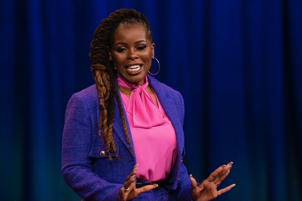 desmondmeade's tweet photo. Still beaming with pride. @sheena_meade of @CleanSlate_Init and @TheAudaciousPrj recipient owned her story and the stage https://t.co/uevvknLbyM