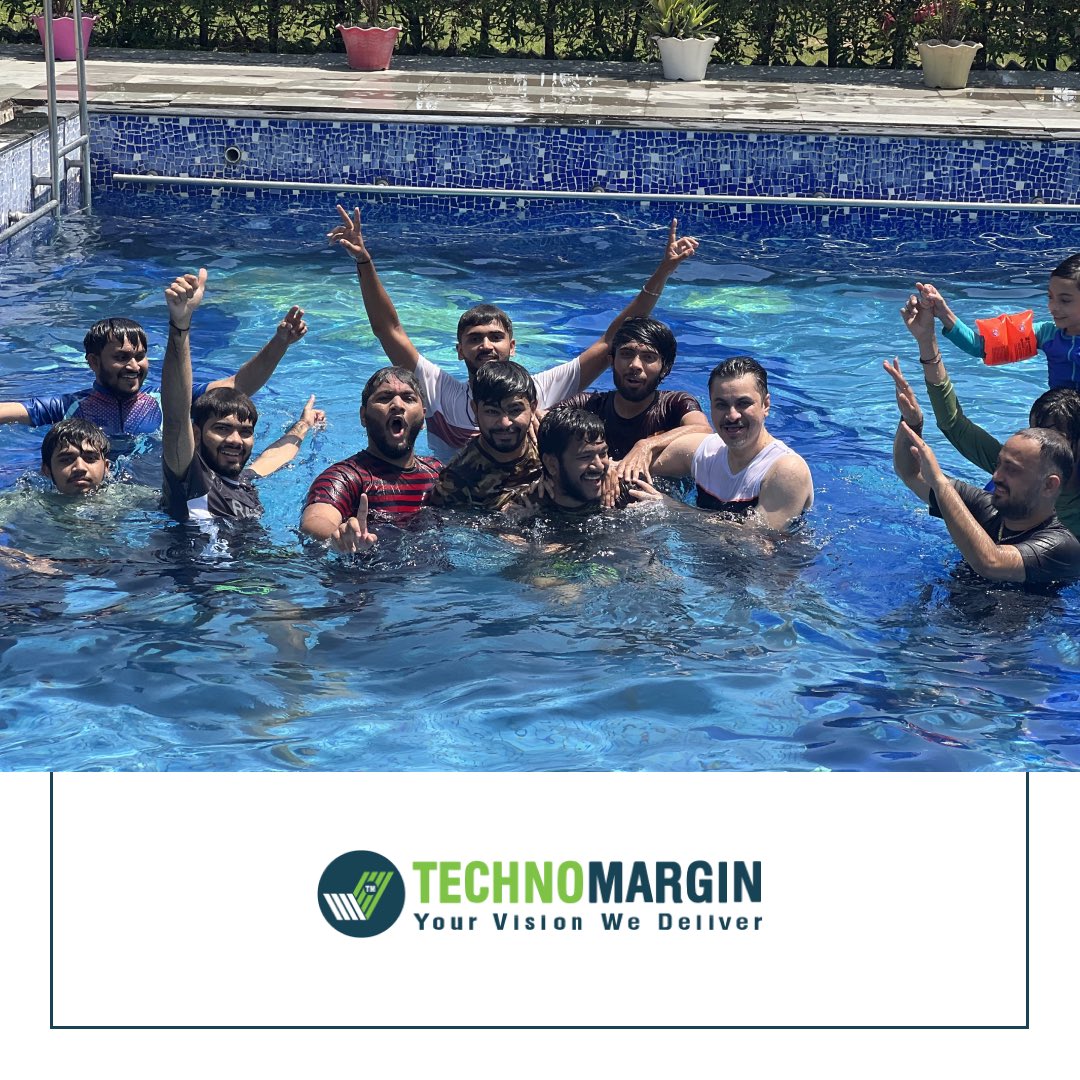 Technomargin's tweet photo. There is no question that summer refreshment is necessary for hardworking employees
#employees #employeespotlight #employeesonly #happyemployees #ittechnology #teamfit #water #watercolorflowers #musclemania #watercolorchallenge #watercolorvideo #smile #green #greenplants https://t.co/0FkjUSFcci