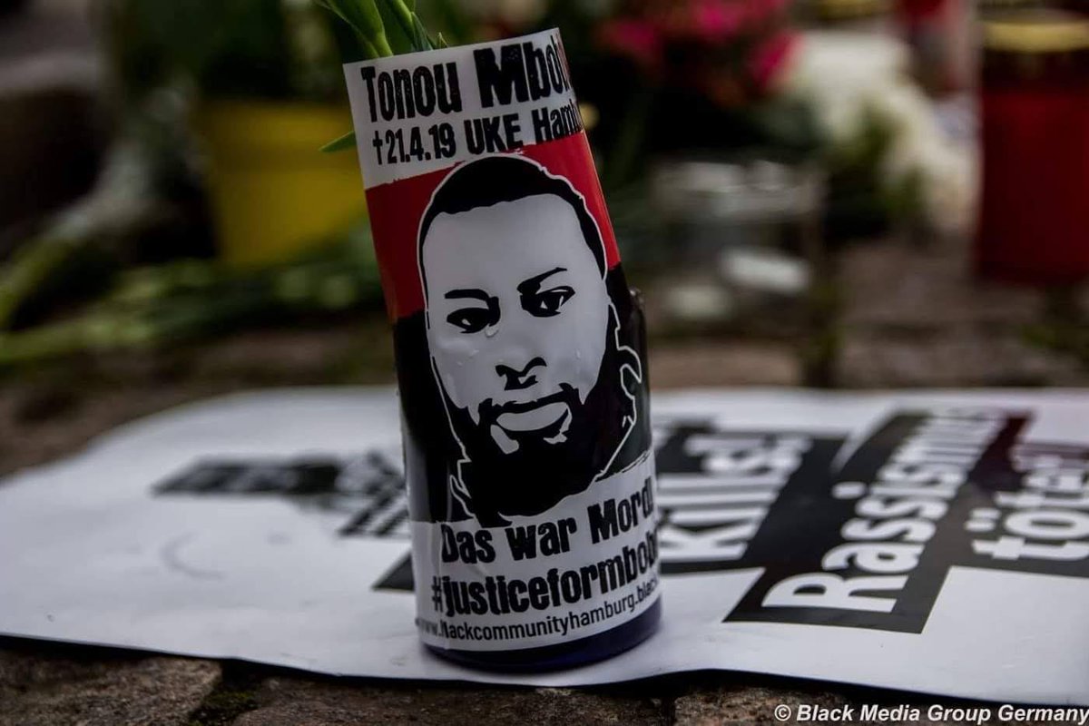 MediaGermany's tweet photo. 4. Jahrestag der Ermordung von Bruder Tonou Mbobda im UKE Krankenhaus

An diesem 21. April 2023 gedenken wir erneut unseres Bruders William Tonou-Mbobda

#JusticeForMbobda
Keine GERECHTIGKEIT - kein FRIEDEN!
Berühre EINEN - berühre ALLE! https://t.co/BwDwT216wX