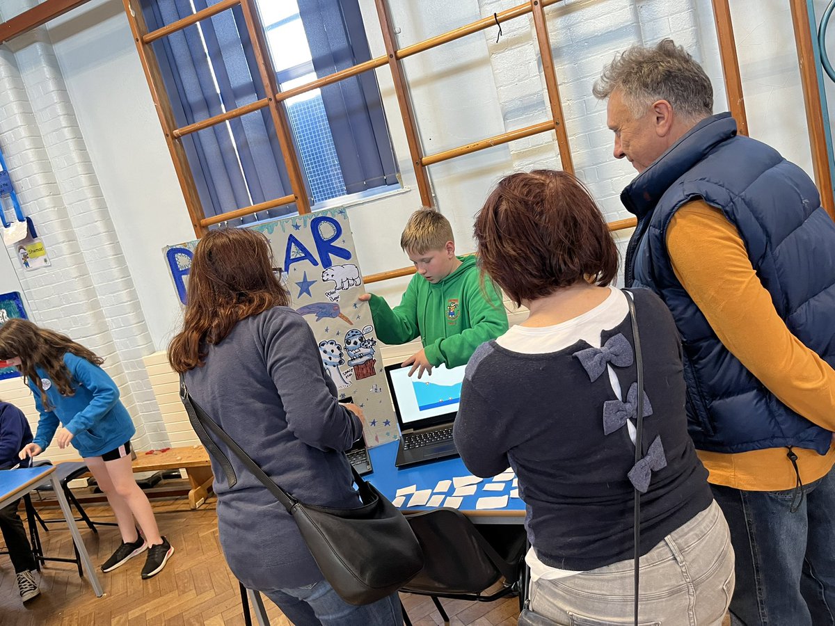 Cadle Primary School tweet media
