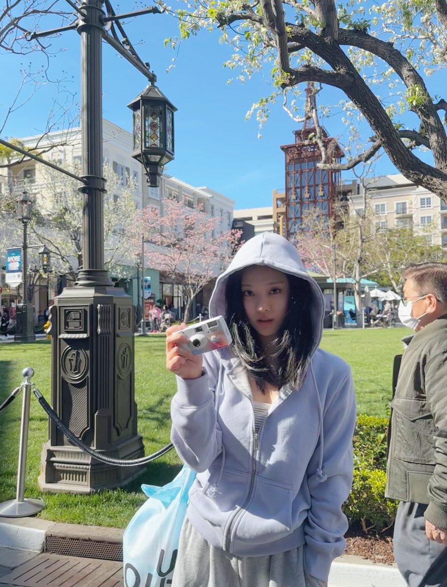myaespaningning's tweet photo. Ningning bubble update💭🦋
042123

#aespa #ningning #giselle #karina #winter https://t.co/umt32q9nqV